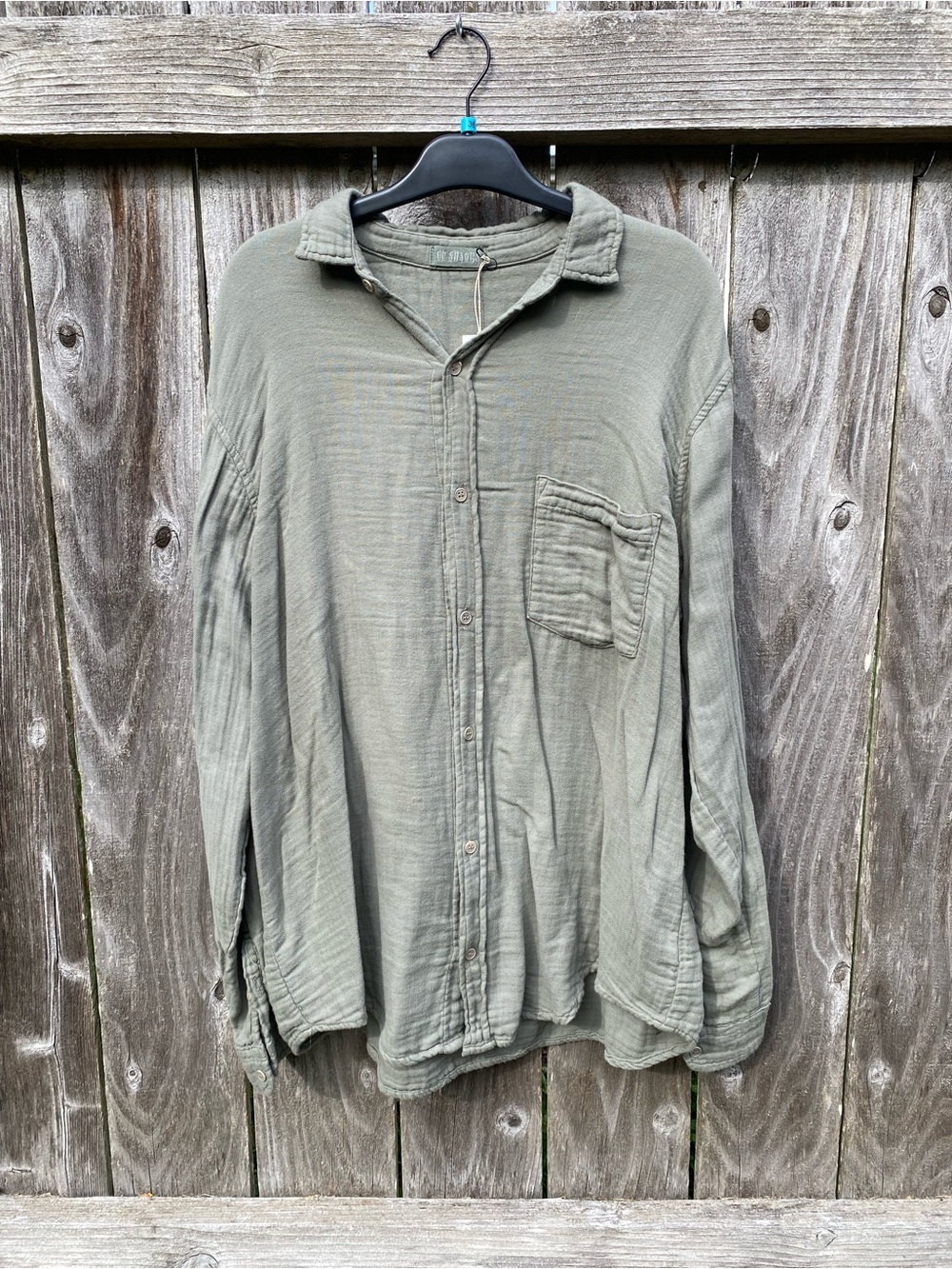 CP SHADES NWT MEDIUM SAGE JOSS SHIRT